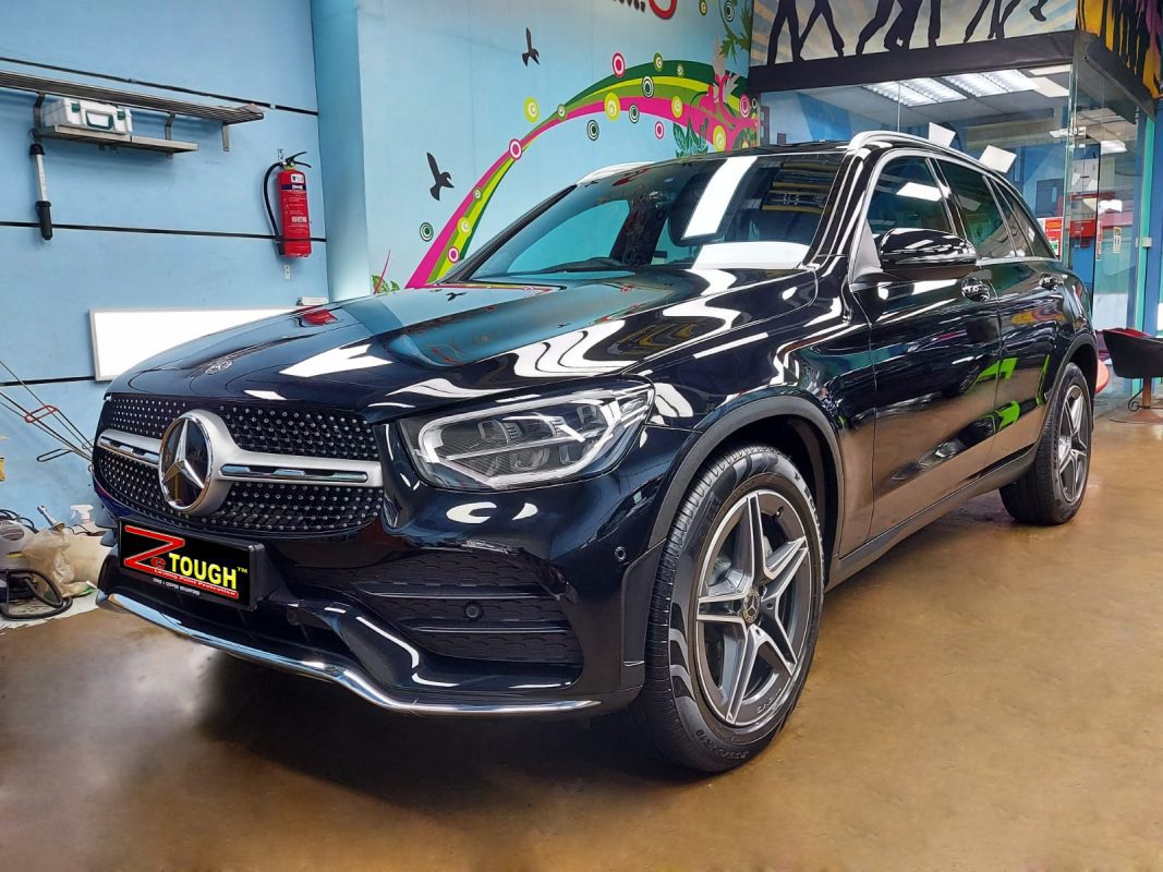 Mercedes-Benz GLC220d, sealed with ZeTough Titanium at Revol Carz.