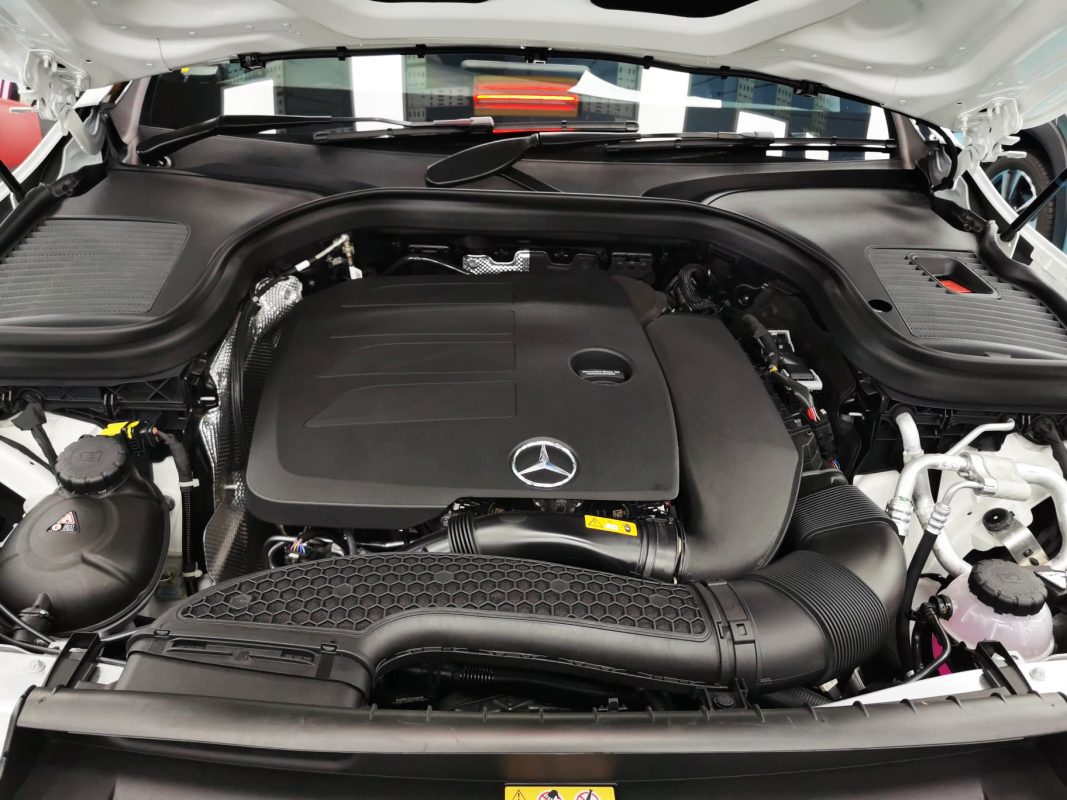Detail of the GLC300's bodywork sealed with ZeTough Ceramic.