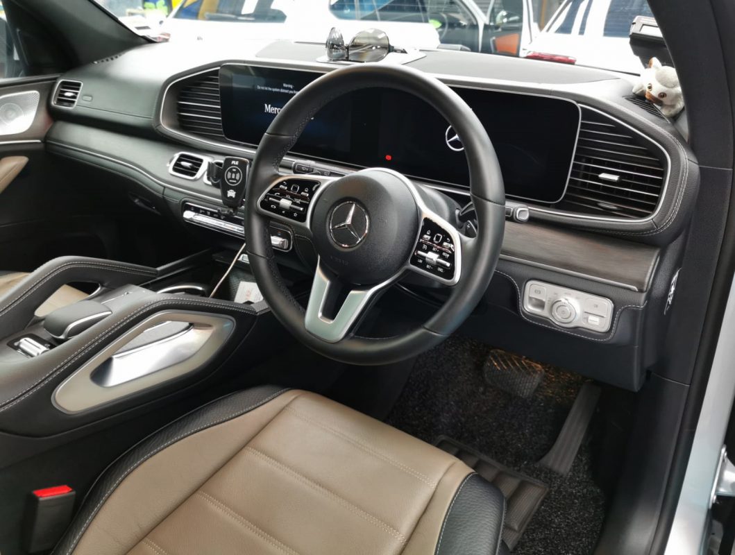 The Mercedes-Benz GLE450 parked in the workshop, freshly coated.