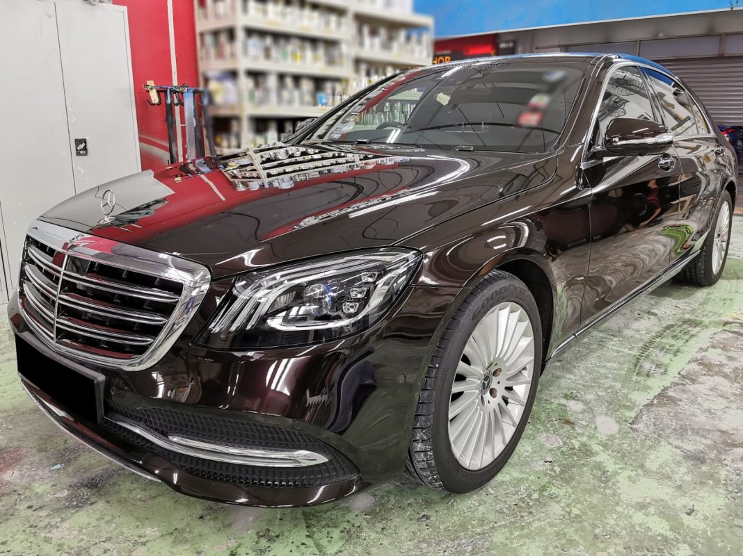 The Mercedes-Benz S320L as it arrived at Revol Carz before the respray.