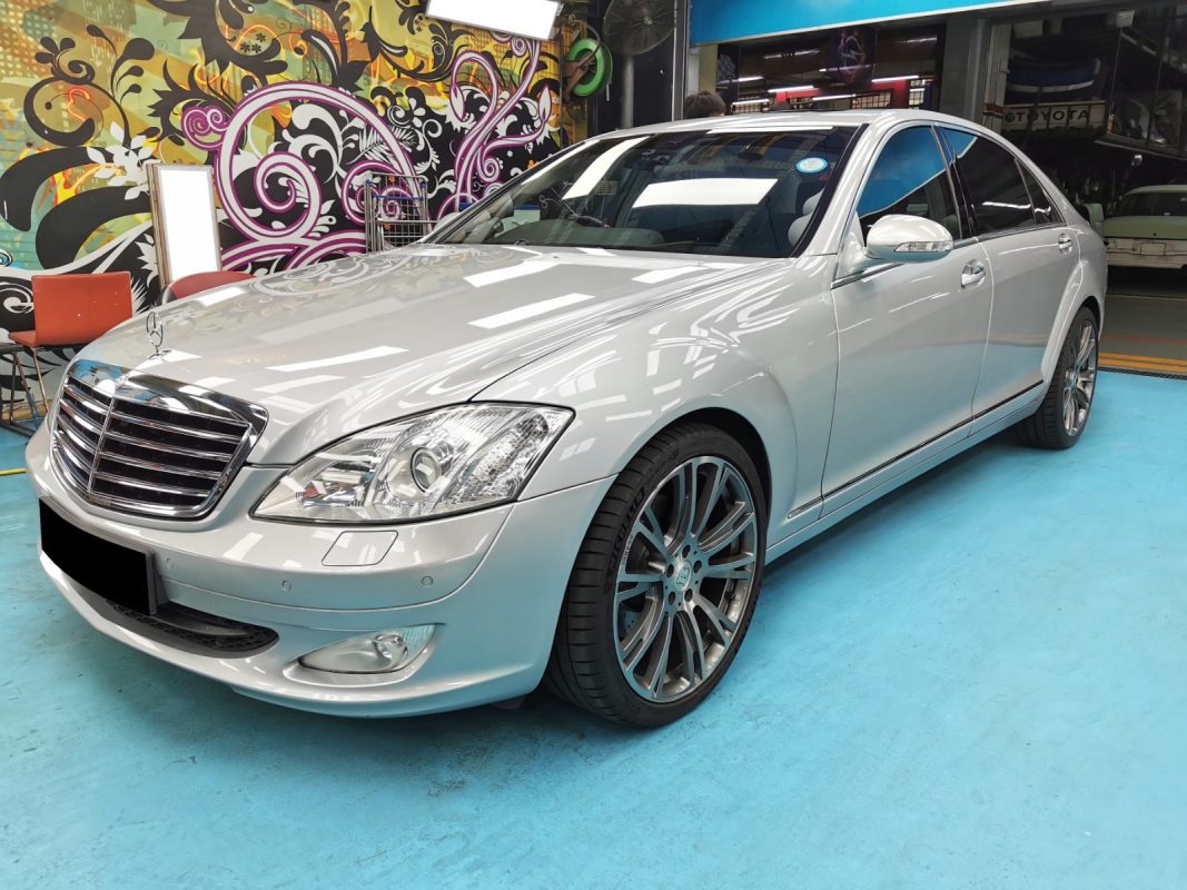 The Mercedes-Benz S350L as it arrived at Revol Carz before the respray.