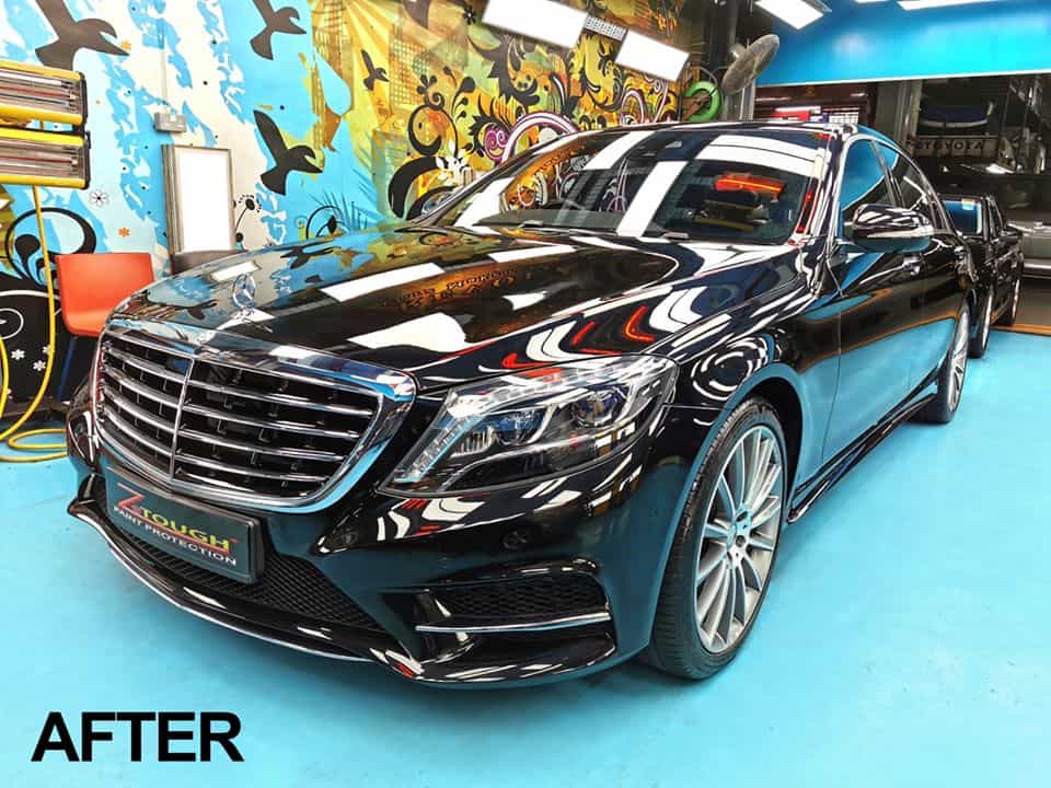 The Mercedes-Benz S400 from a side angle after the ceramic coating.