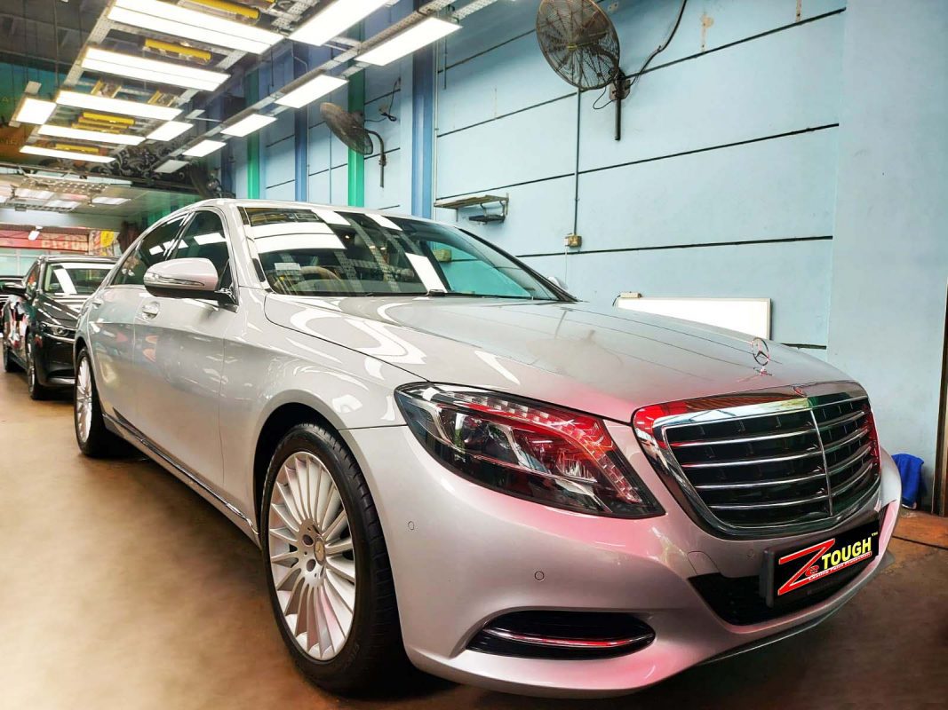 Mercedes-Benz S400L, sealed with ZeTough Ceramic at Revol Carz.