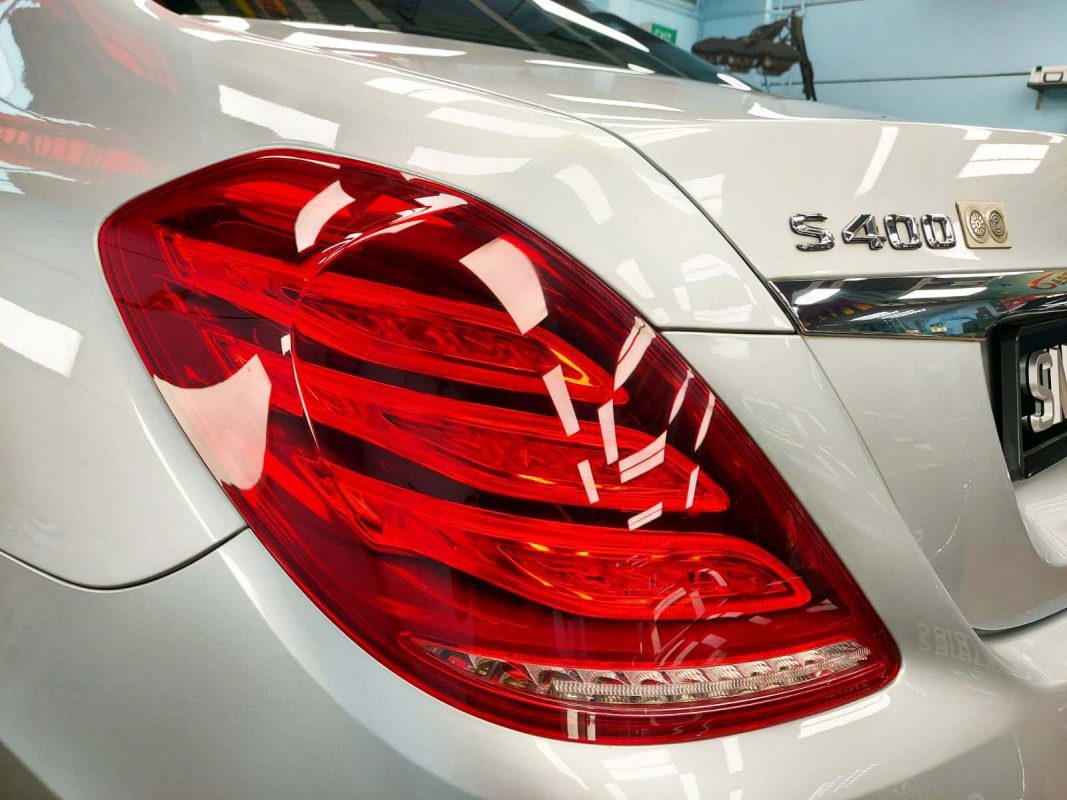 Rear quarter of the S400L, glossy and protected.
