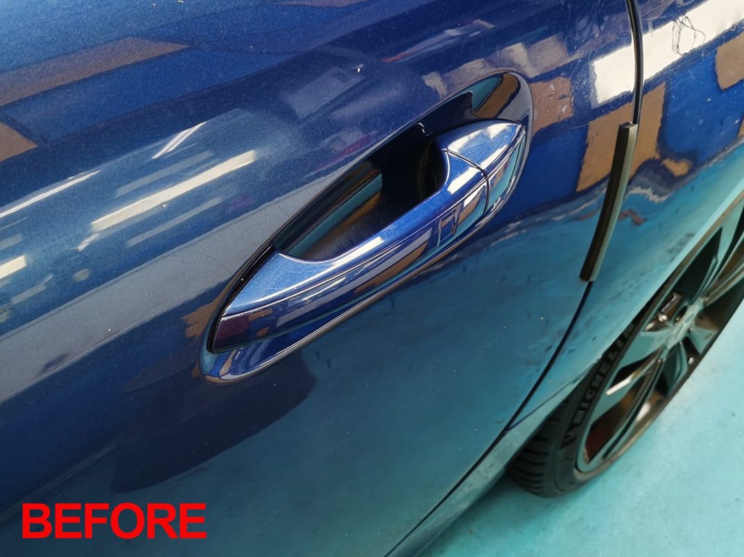 Glossy body panels on the SLK200 after the ceramic coating.