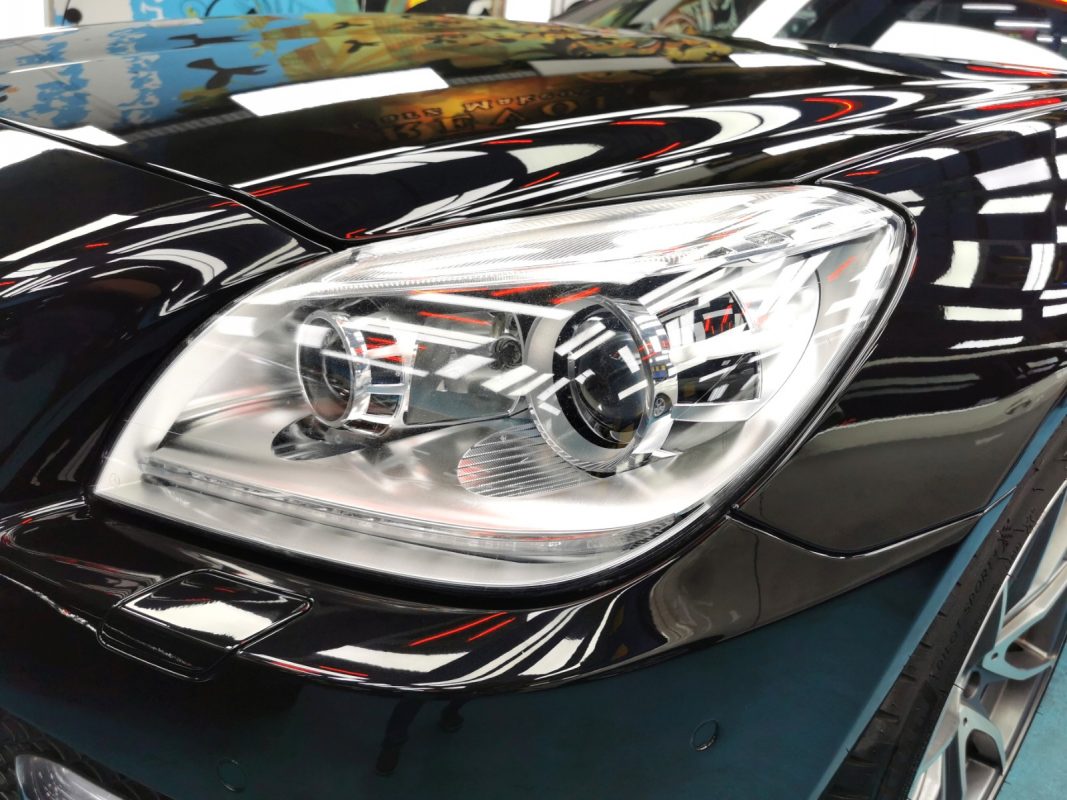 Mercedes-Benz SLK200, fully resprayed at Revol Carz.