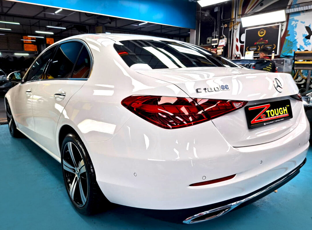 The Mercedes-Benz C180 after its ZeTough coating.