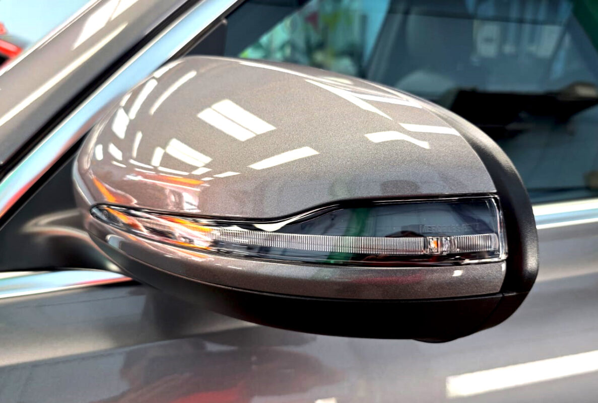 Detailed exterior of the Mercedes-Benz GLB180.
