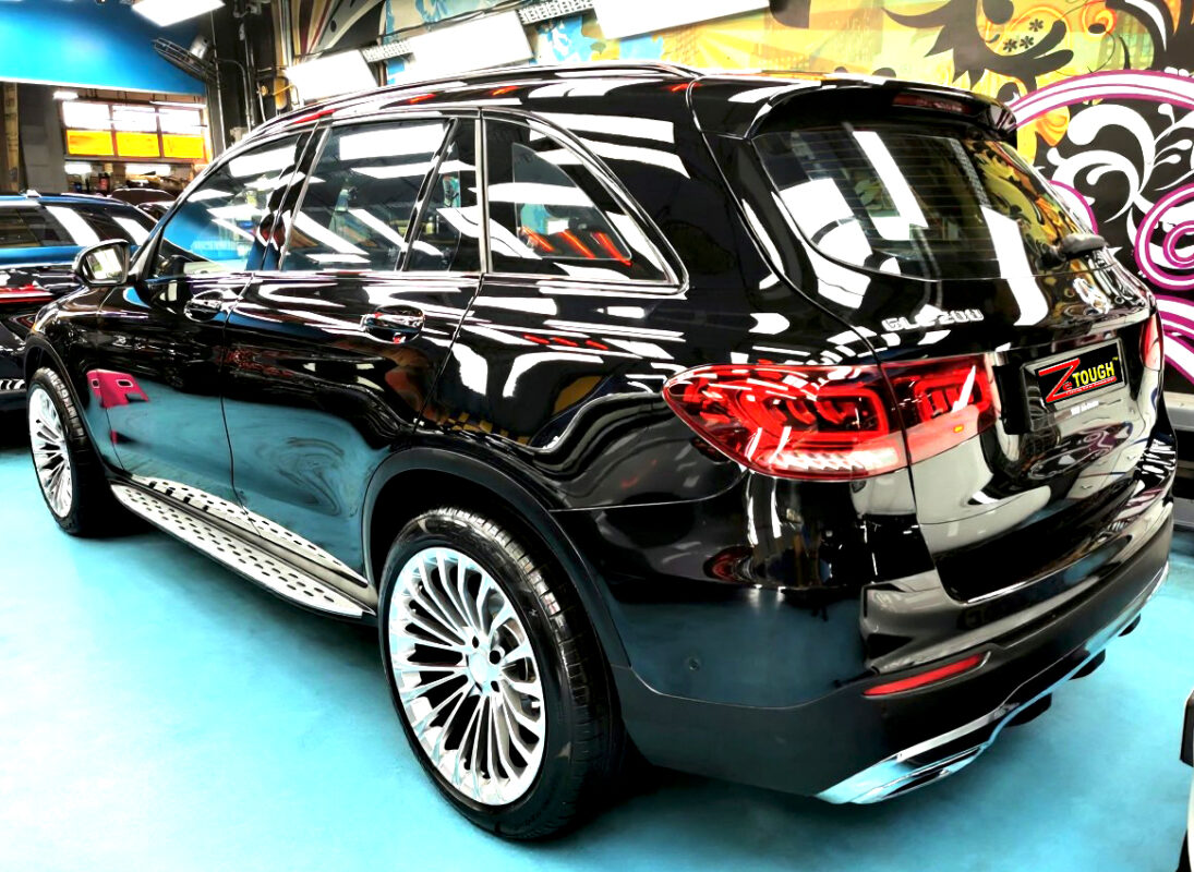 The Mercedes-Benz GLC200 after its ZeTough coating.