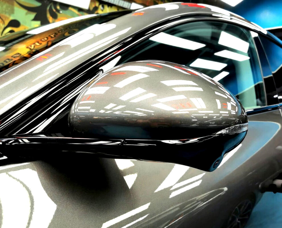 Detailed exterior of the MG IM5.