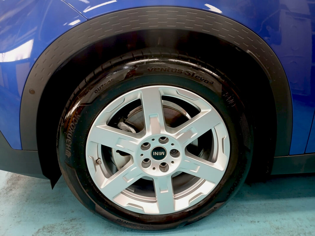 Wheel and arch detail on the freshly coated MINI Countryman Cooper.