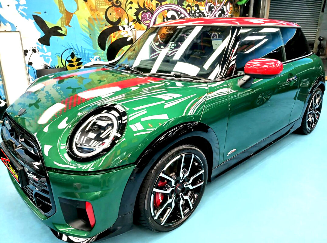 MINI John Cooper, sealed with ZeTough Ceramic at Revol Carz.