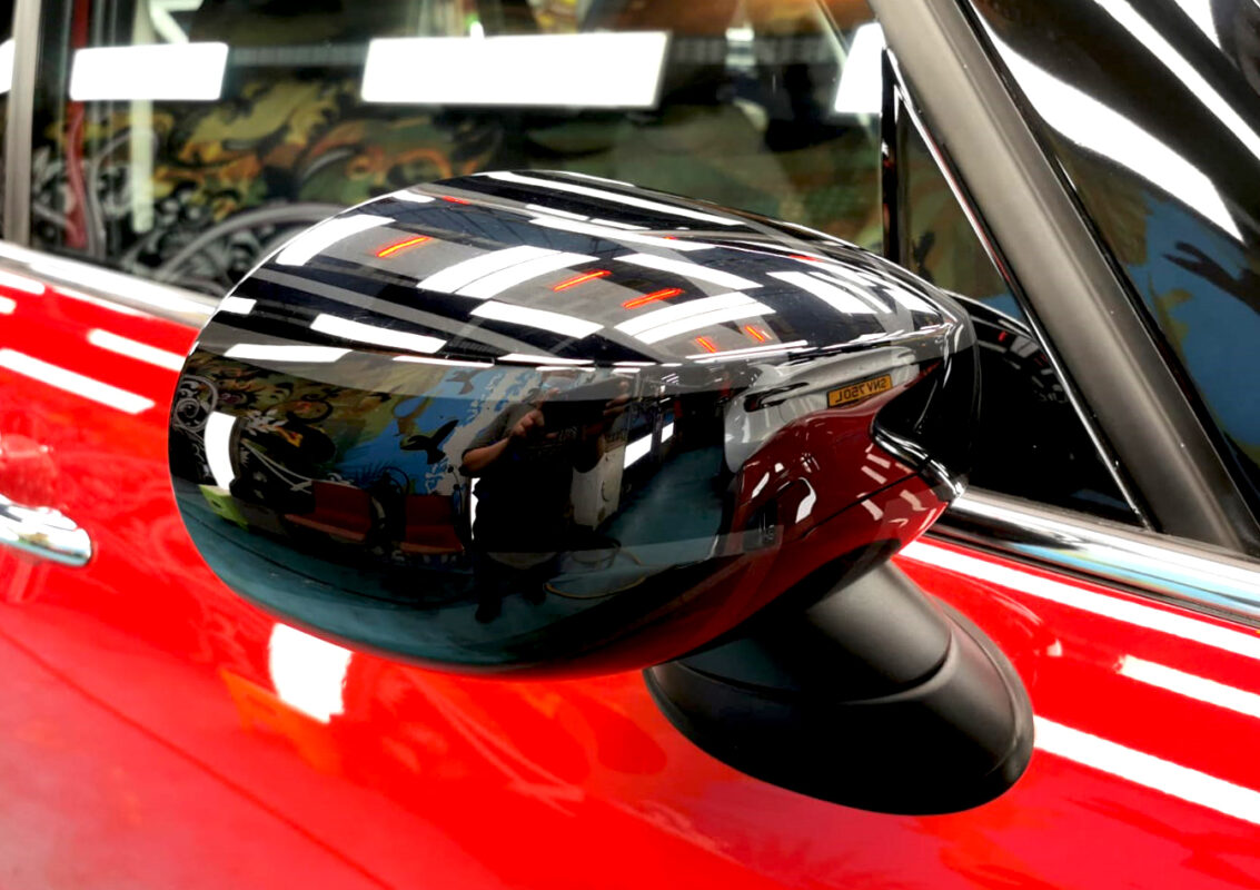 Detail of the MINI One's bodywork sealed with ZeTough Titanium.