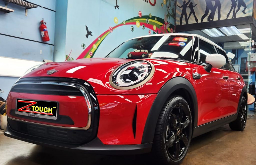 MINI One, sealed with ZeTough Ceramic at Revol Carz.