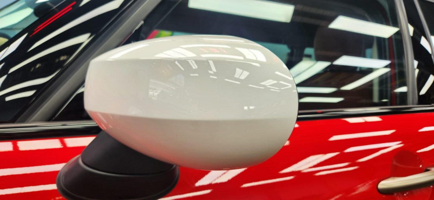 Side panel of the MINI One with the ceramic finish locked in.