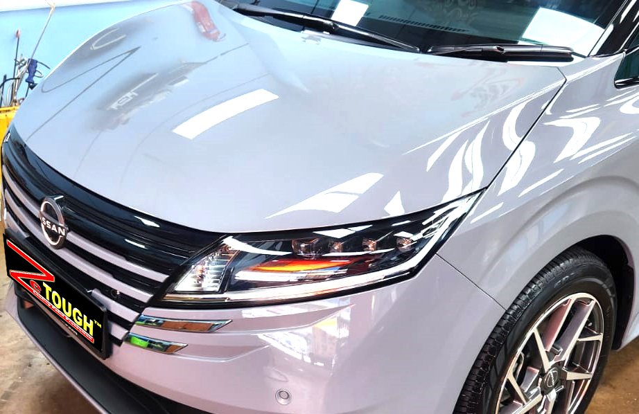 Side view of the Nissan Note after the titanium coating.