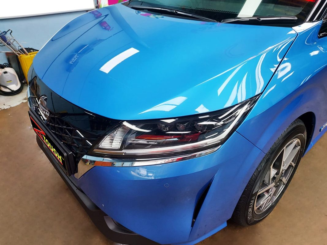 The Nissan Note from a side angle after the ceramic coating.