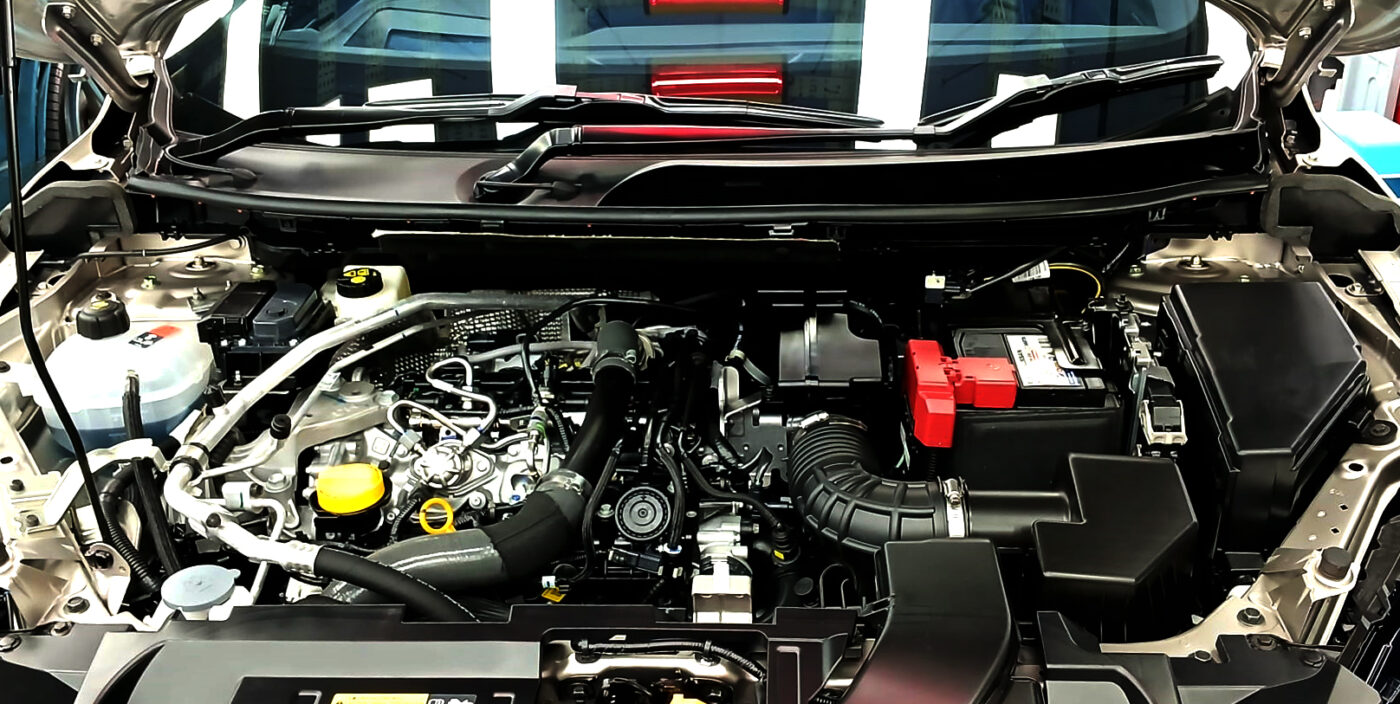Front three-quarter view of the Nissan Qashqai, freshly coated.