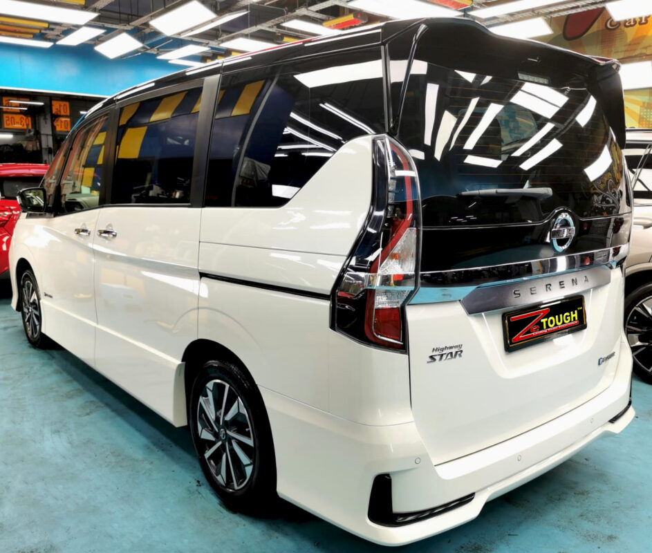 Wheel and arch detail on the freshly coated Nissan Serena.