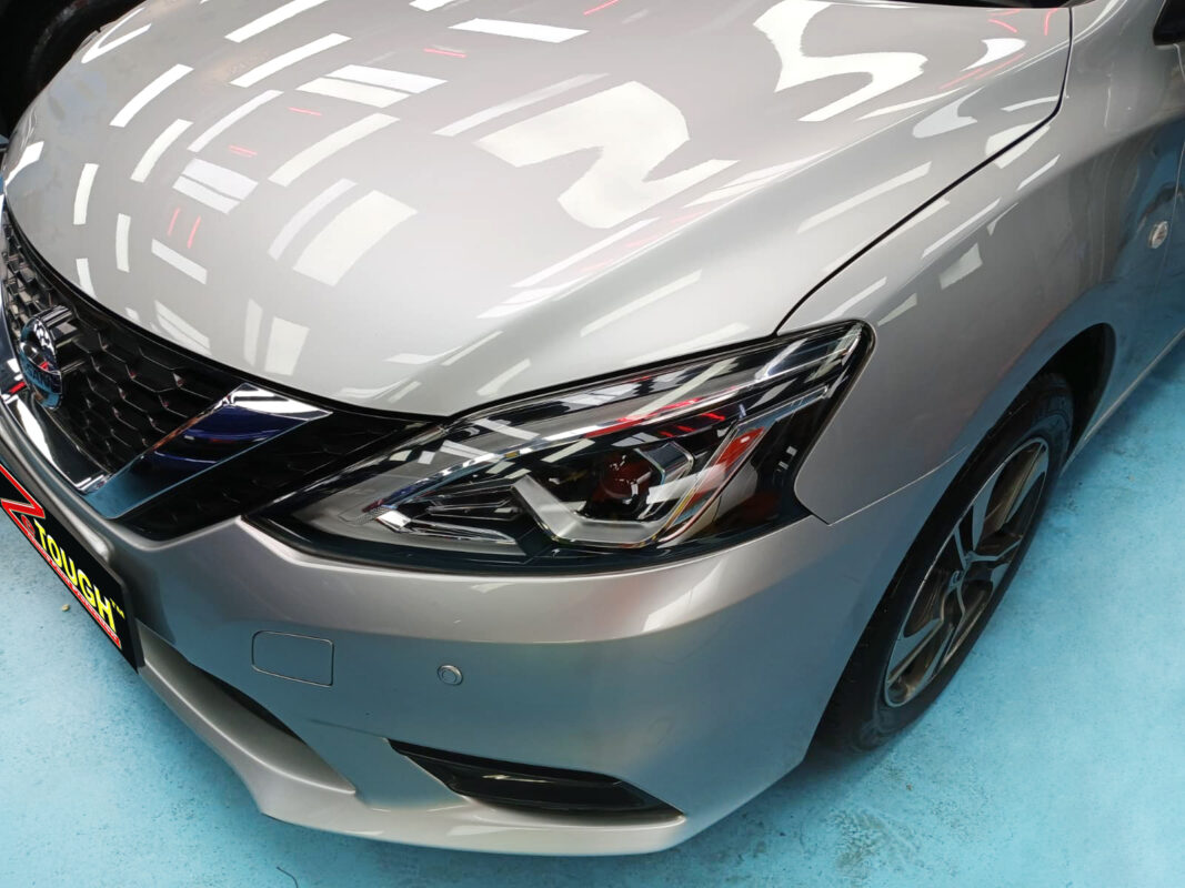 Side view of the Nissan Sylphy after the ceramic coating.