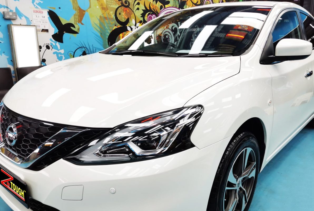 The Nissan Sylphy from a side angle after the ceramic coating.