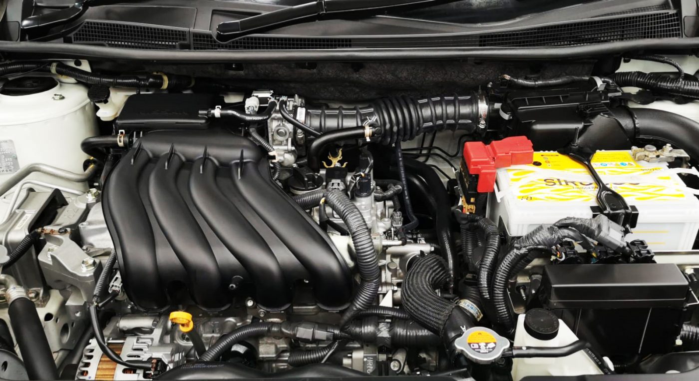 Detail of the Nissan Sylphy's bodywork sealed with ZeTough Ceramic.