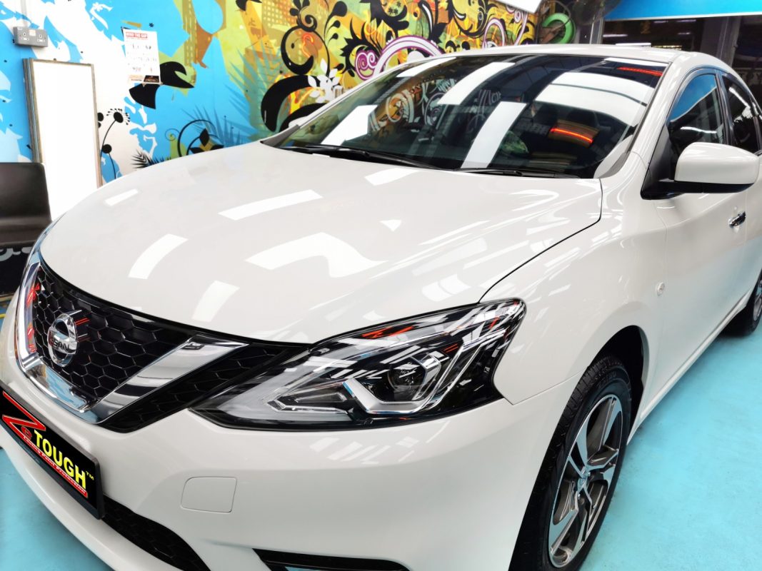 The Nissan Sylphy from a side angle after the ceramic coating.