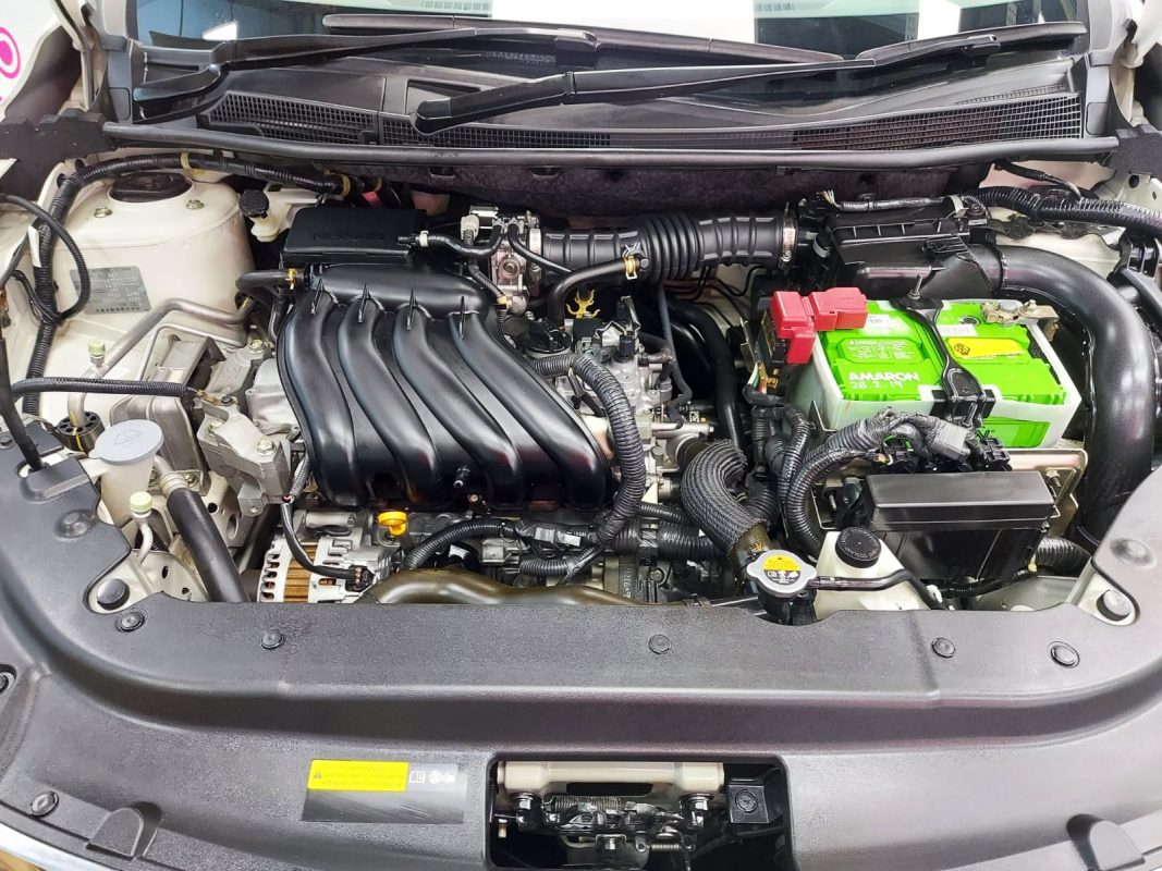 Detail of the Nissan Sylphy's bodywork sealed with ZeTough Titanium.