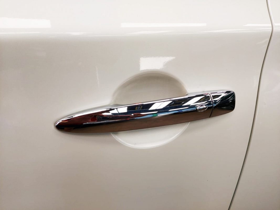 Rear quarter of the Nissan Sylphy, glossy and protected.