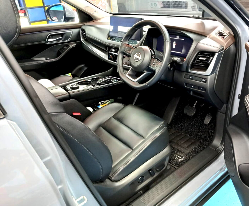 The Nissan X-Trail's protected, high-gloss finish.