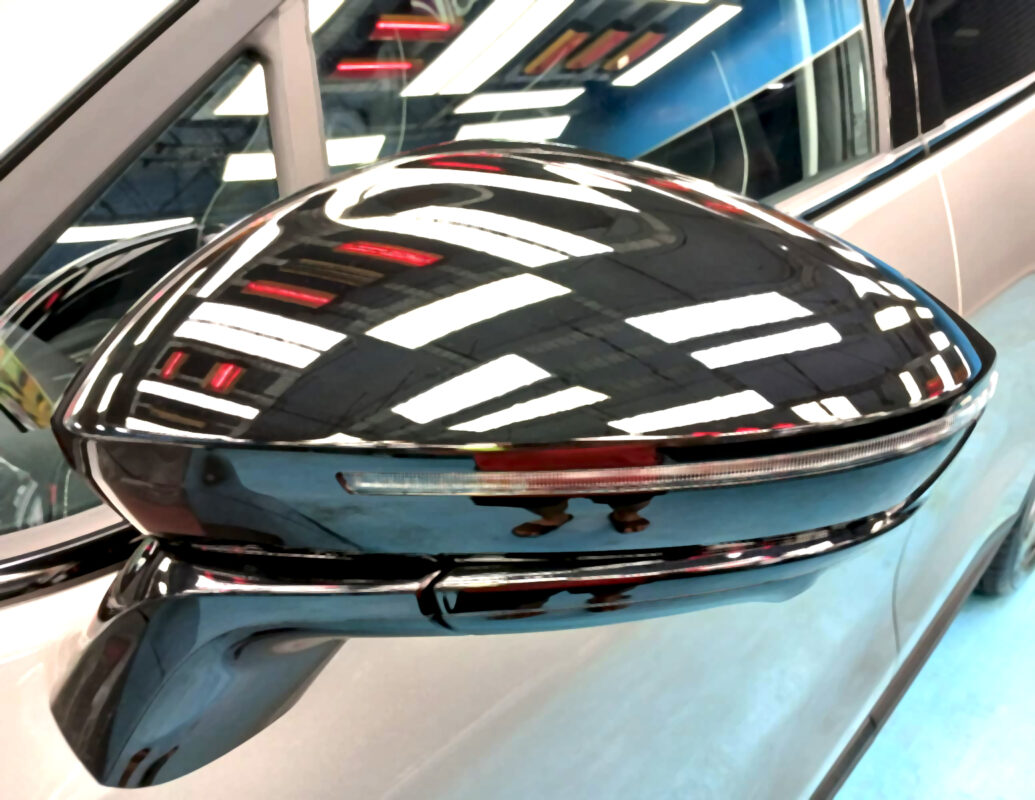 Detailed exterior of the OMODA E5.