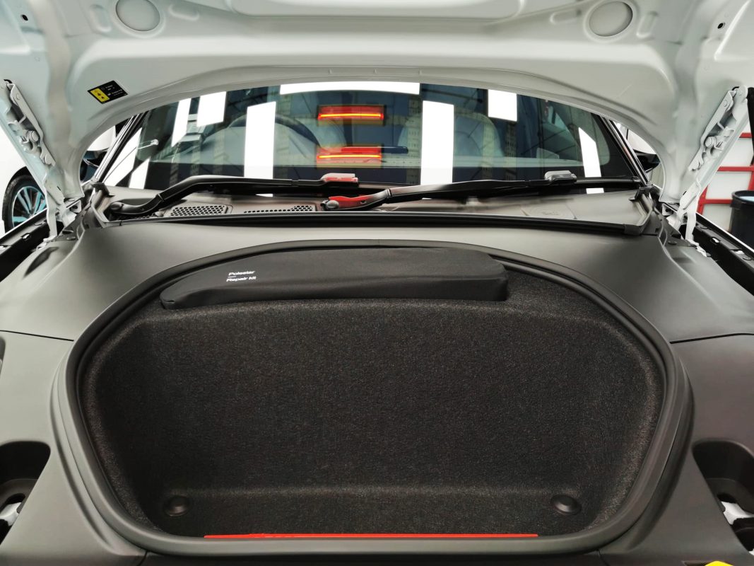 Detail of the Polestar 2's bodywork sealed with ZeTough Ceramic.