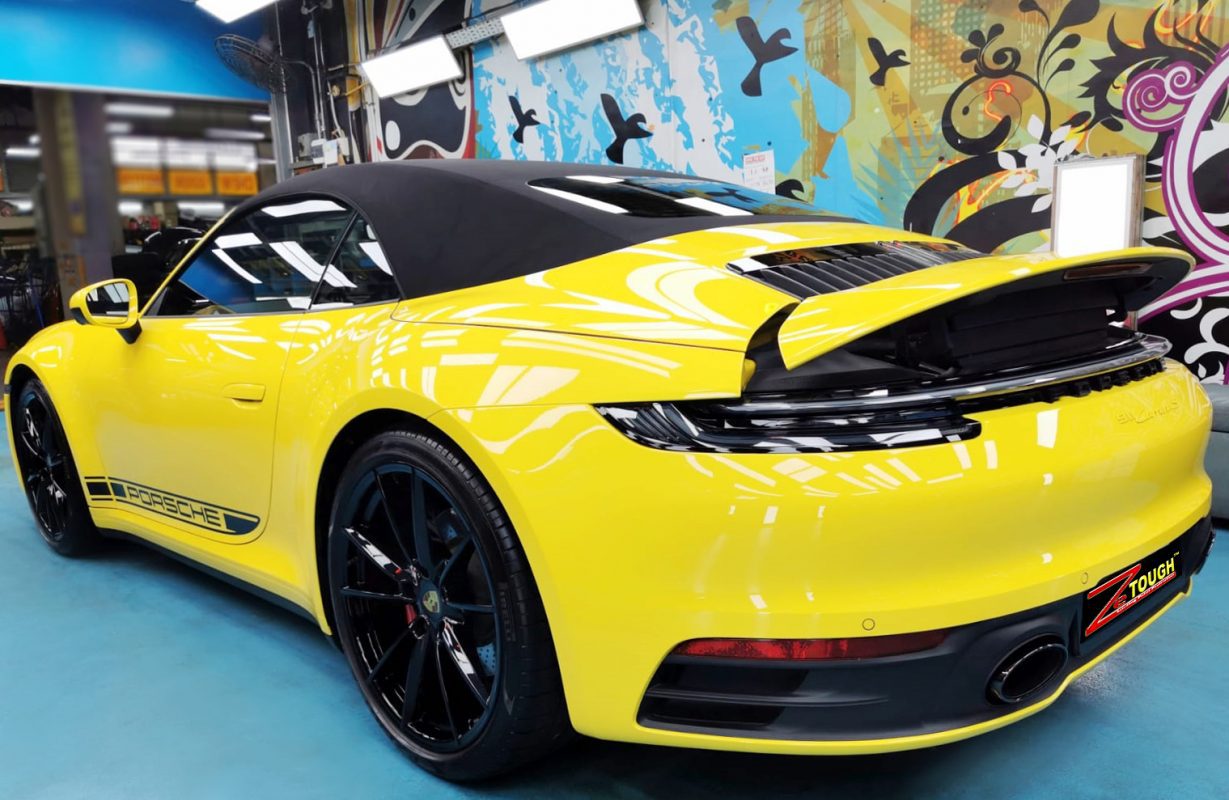 Front three-quarter view of the 911 Carrera S Cabriolet after coating.