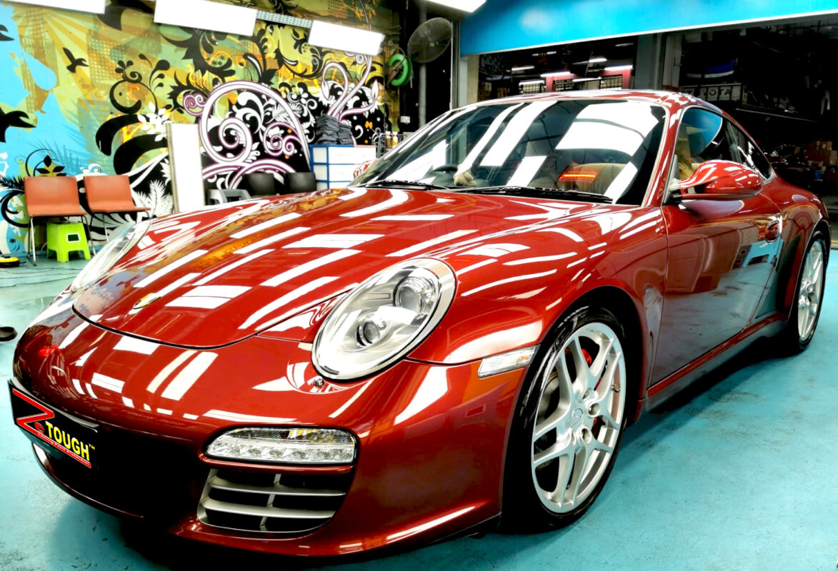 Porsche 911 Carrera S, sealed with ZeTough Ceramic at Revol Carz.
