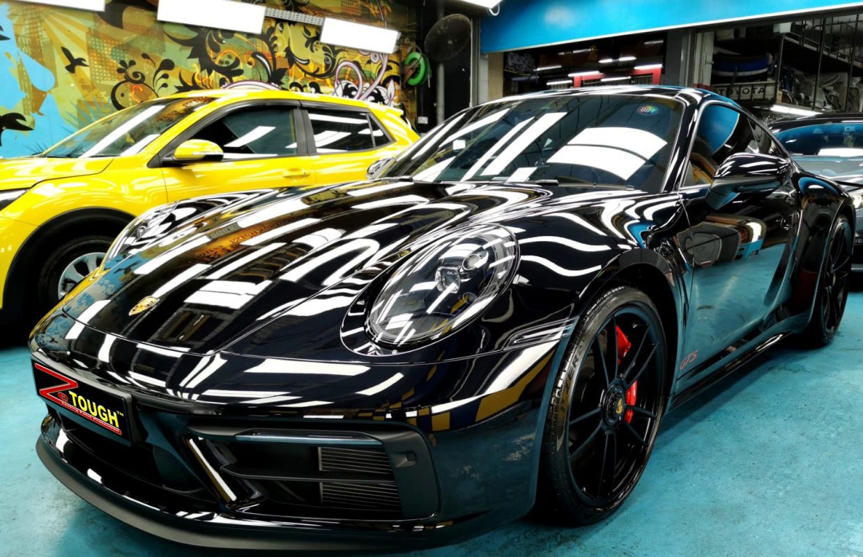 Porsche 911 Carrera, sealed with ZeTough Ceramic at Revol Carz.