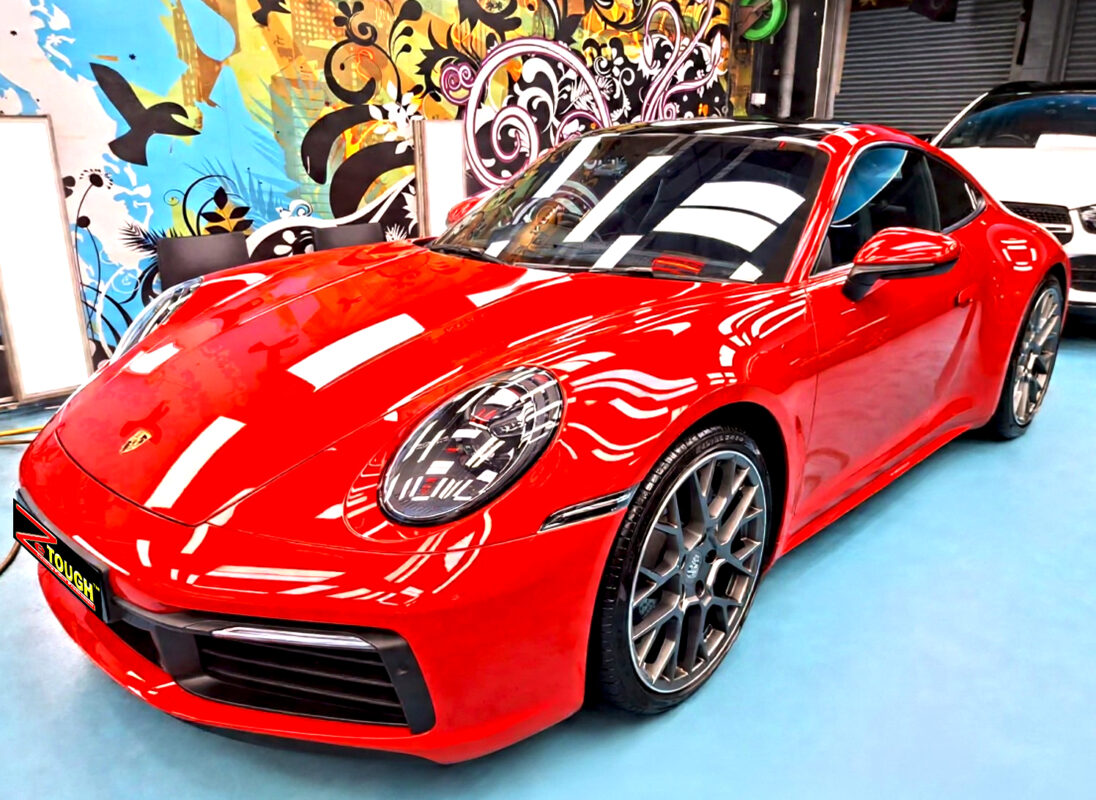 Porsche 911 Carrera, glossy after its ZeTough Titanium coating.
