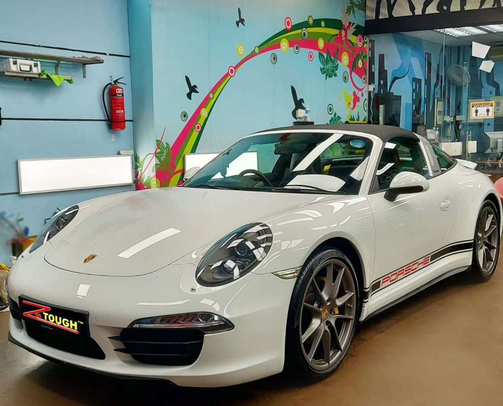 Porsche 911 Targa, sealed with ZeTough Titanium at Revol Carz.