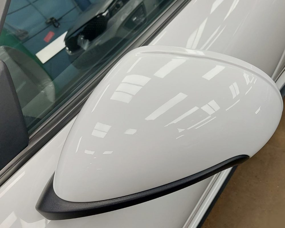 The Porsche 911 Targa in the workshop, freshly coated.