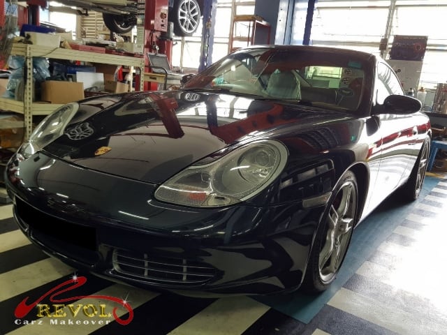 Porsche C4 Coupe, sealed with ZeTough Ceramic at Revol Carz.