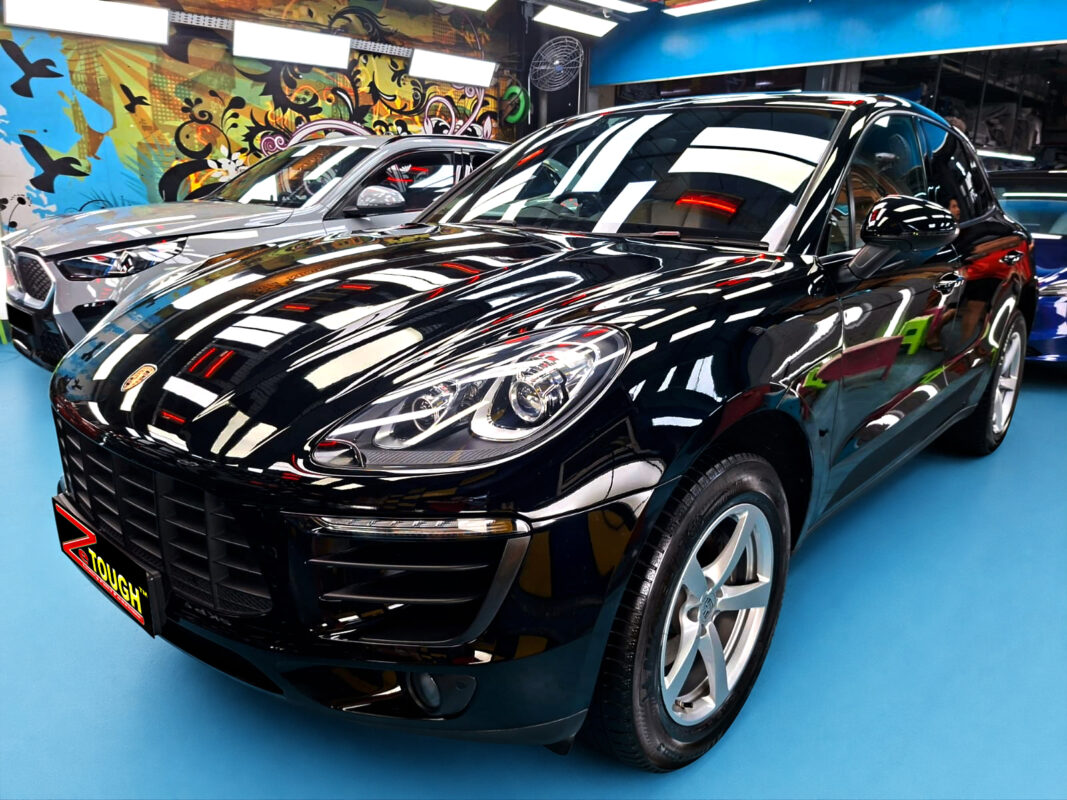 Porsche Macan, glossy after its ZeTough Ceramic coating.