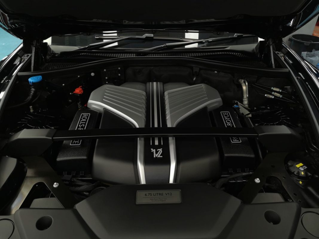 Front three-quarter view of the Rolls-Royce Phantom, sealed and protected.