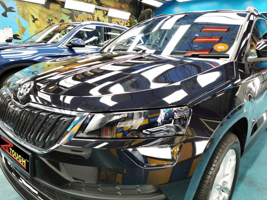 The Skoda Karoq from a side angle after the ceramic coating.
