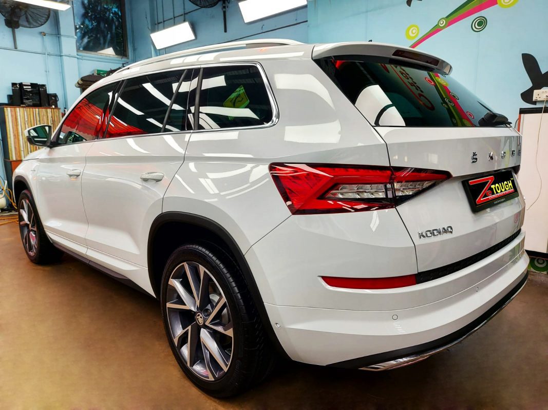Rear quarter of the Kodiaq, glossy and protected.