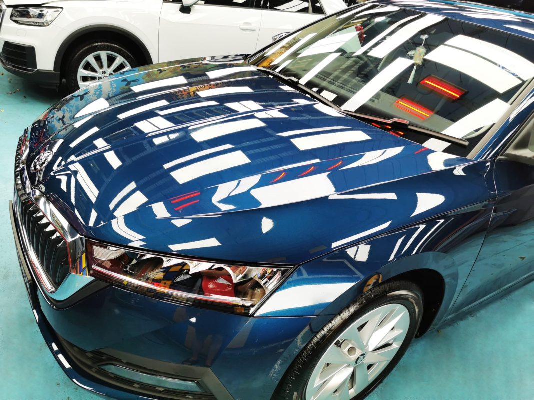 The Skoda Octavia from a side angle after the ceramic coating.