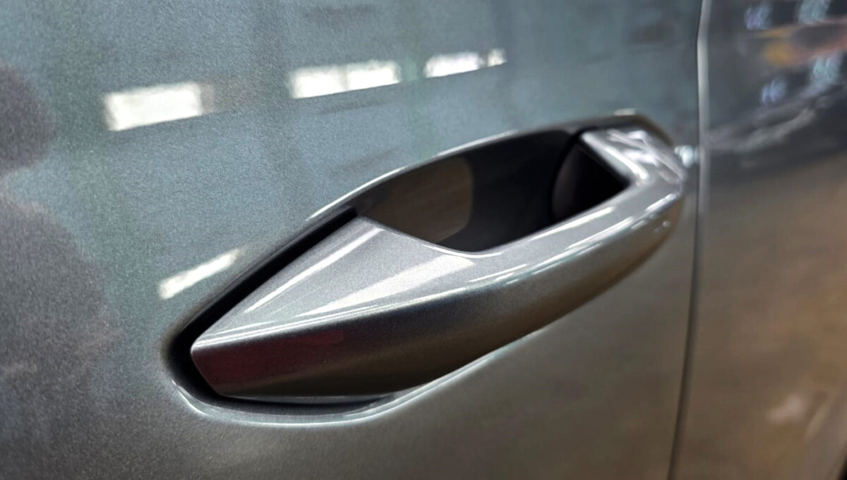 Front three-quarter view of the Skoda Octavia after coating.