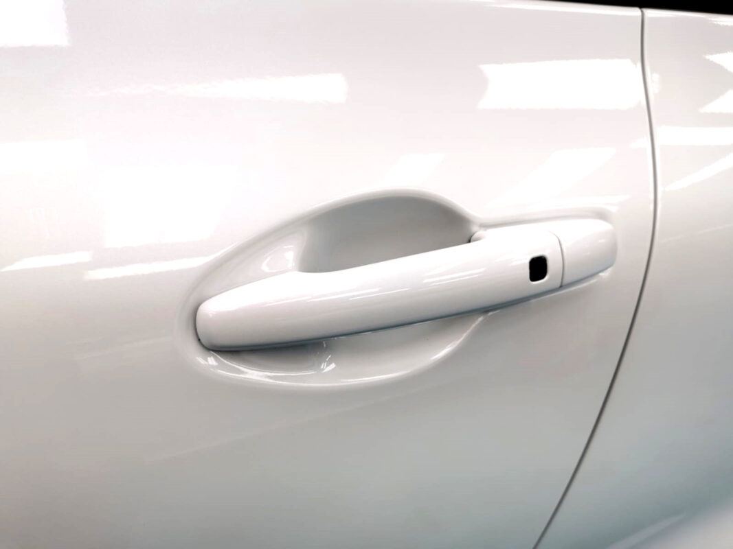 Side panel of the Suzuki Swift with the titanium finish locked in.