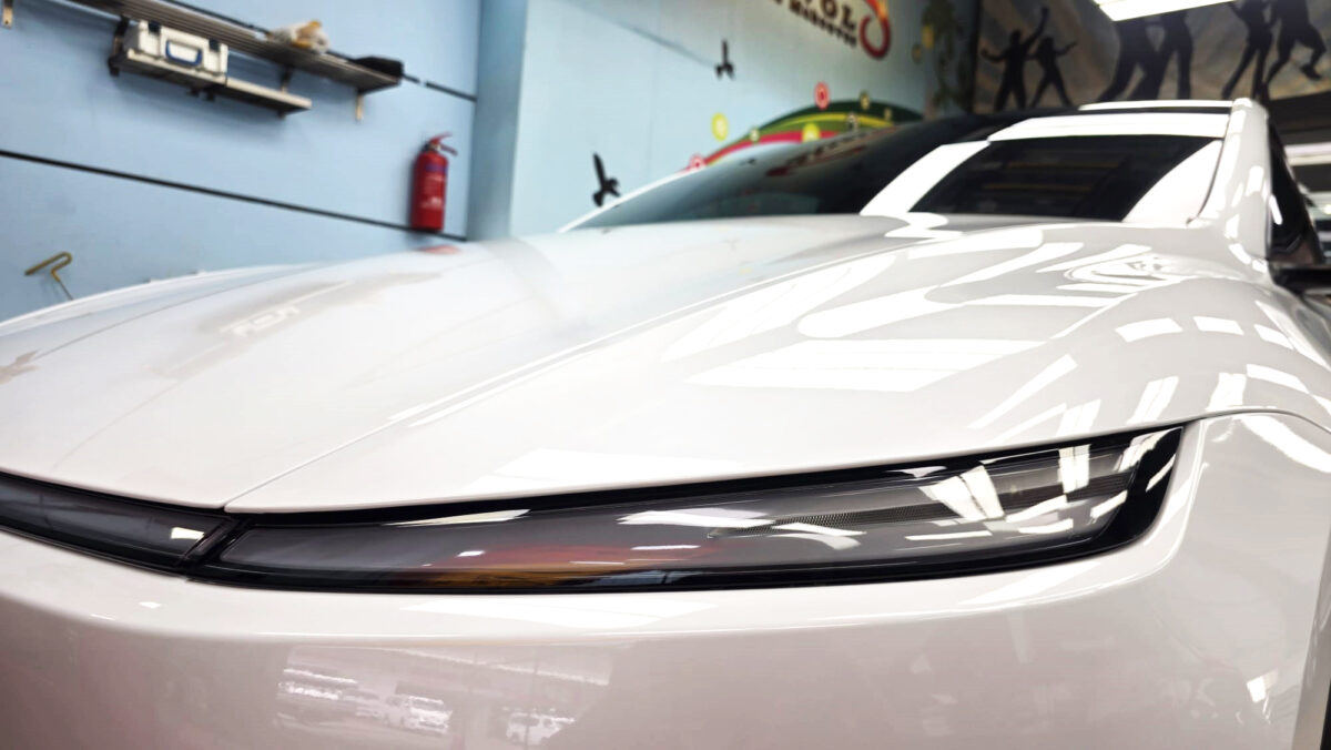 Glossy bodywork of the Tesla Model Y after coating.