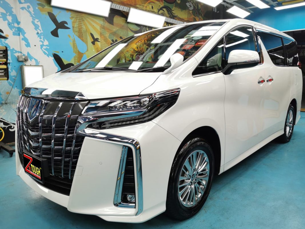 Toyota Alphard, sealed with ZeTough Ceramic at Revol Carz.