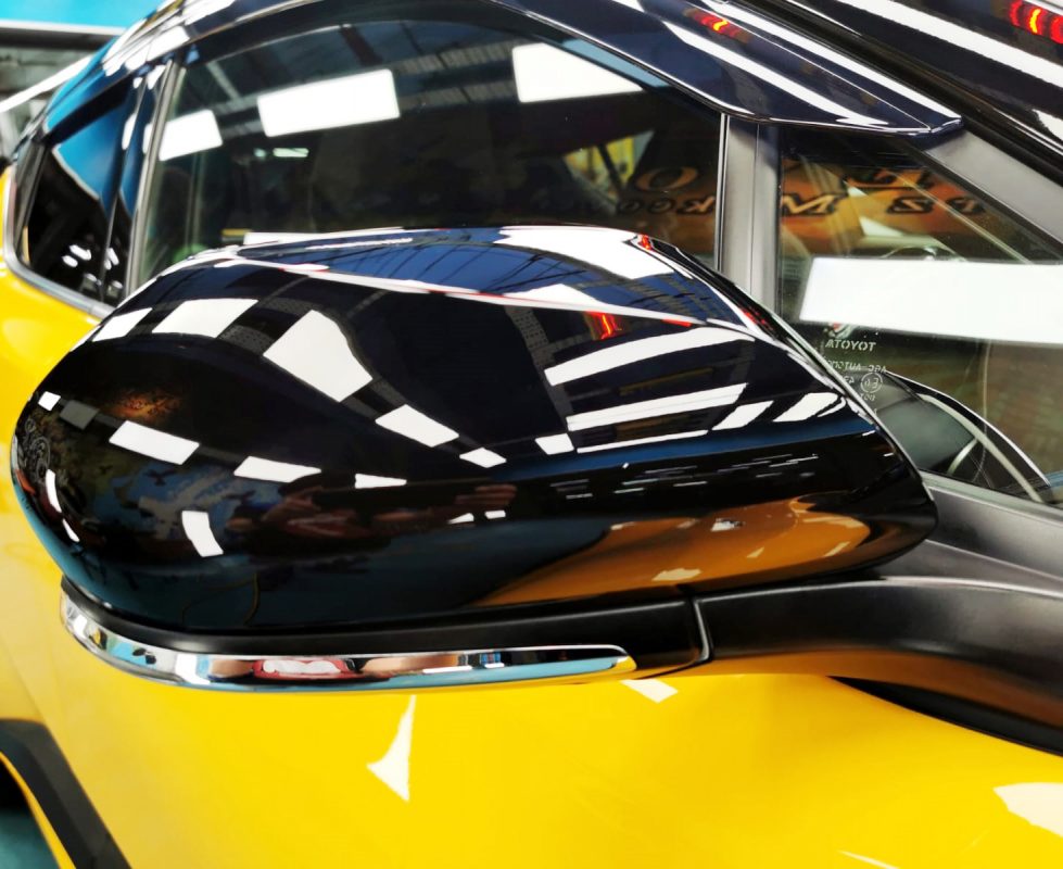 Side panel of the Toyota C-HR Hybrid with the titanium finish locked in.