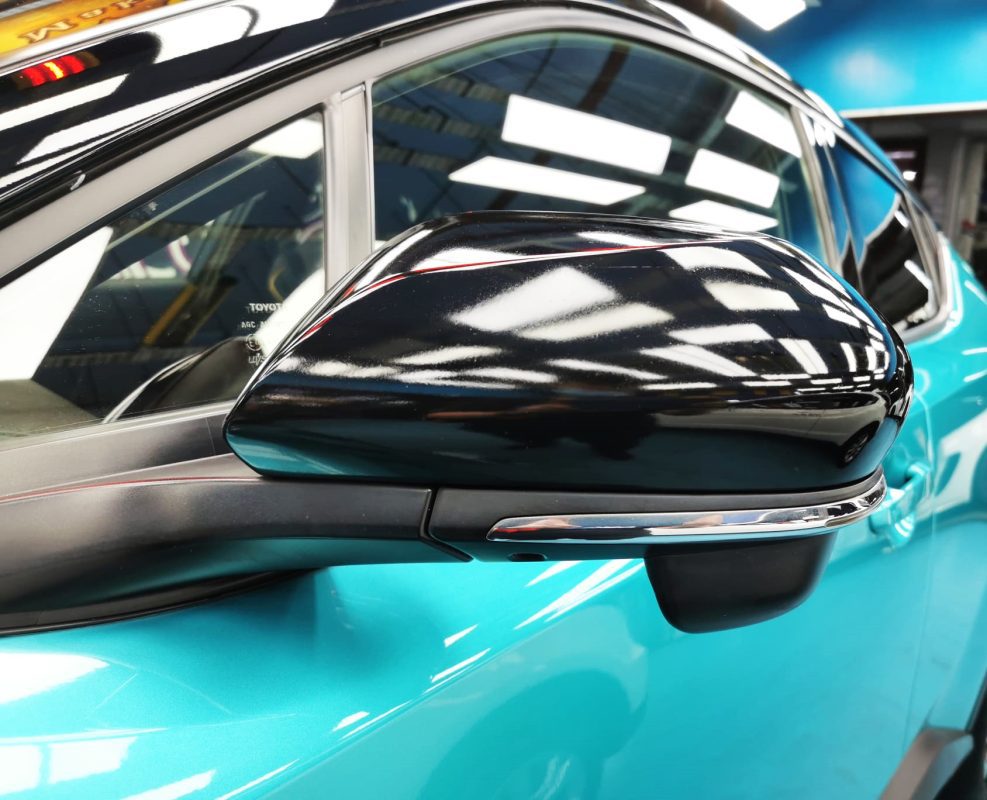 Side panel of the C-HR with the ceramic finish locked in.